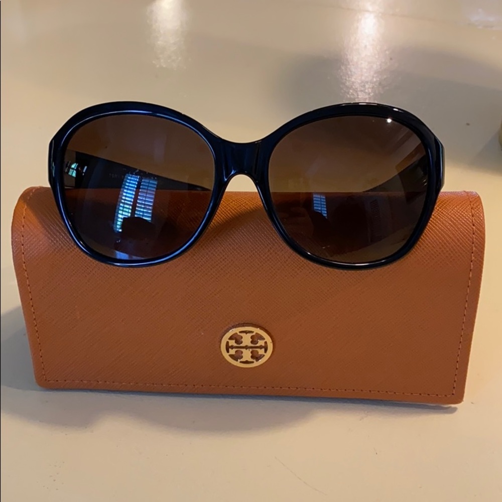 Tory Burch Polarized Black Sunglasses